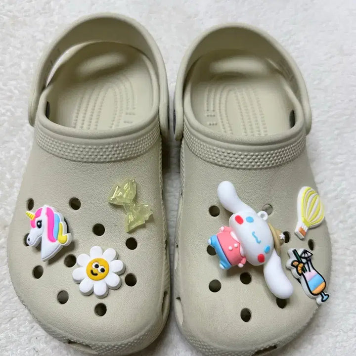 [BUNJANG] Crocs Beige Sandals (Kids&