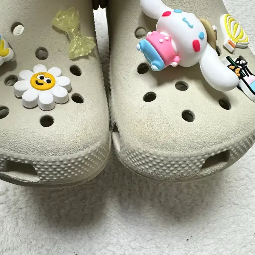 [BUNJANG] Crocs Beige Sandals (Kids&