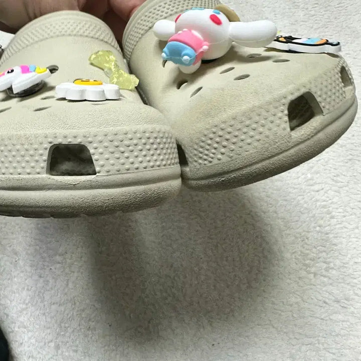 [BUNJANG] Crocs Beige Sandals (Kids&