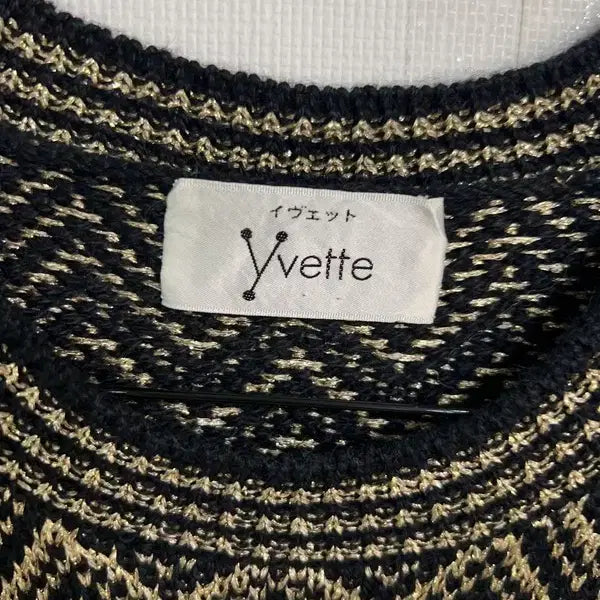 [BUNJANG] Geometric Jacquard Puff Sleeve Knit / 기하학적 자카드 패턴 퍼프 소매 니트 에스닉 자카드 퍼프 숄더 니트