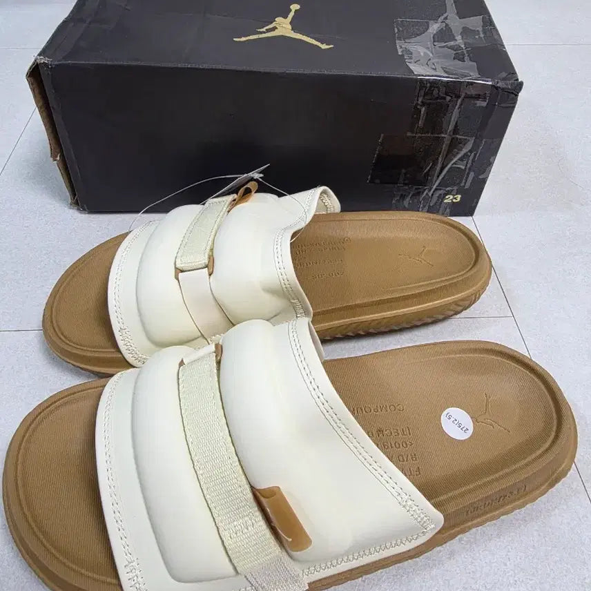 [BUNJANG] Jordan Super Play Slide Sandals Beige/Ivory (275mm) - New / 조던 슈퍼플레이 슬라이드 275mm새상품