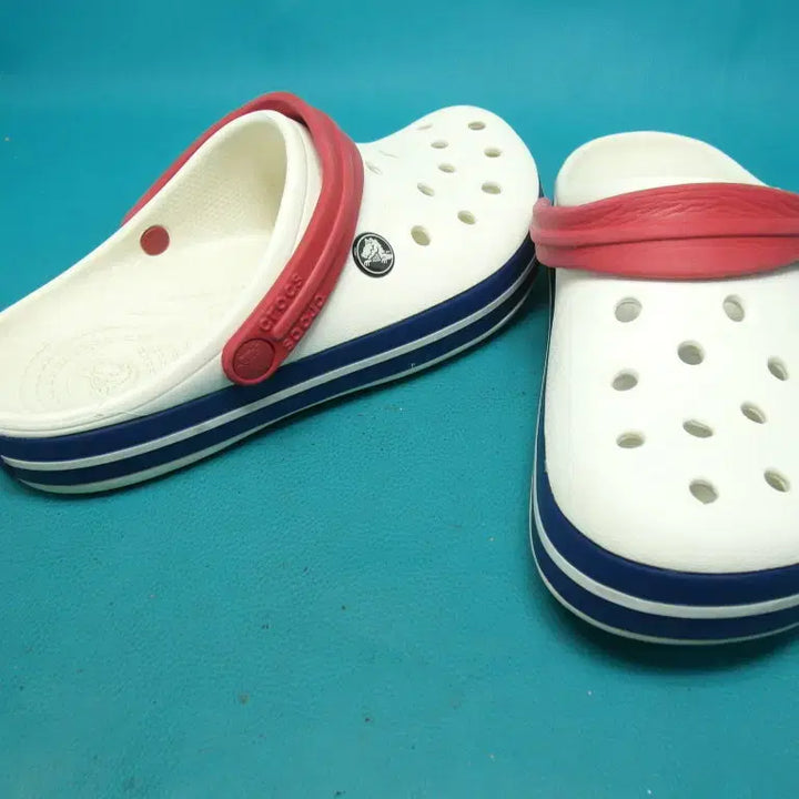 [BUNJANG] Crocs Crocband Clog Sandals / 235/r2-124/크록스 크록밴드 클로그 샌들 슬리퍼/구제특별시