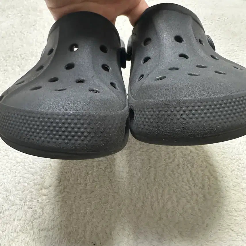 [BUNJANG] Crocs Classic Sandals Black / 크록스 클래식 블랙 샌들200