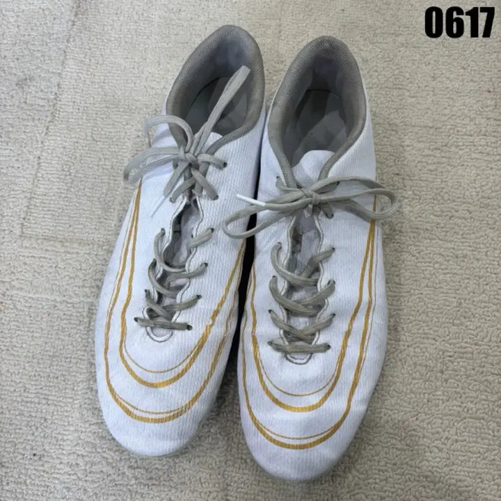 [BUNJANG] Soccer Cleats White Gold 270mm / 축구화 운동화 화이트 골드270