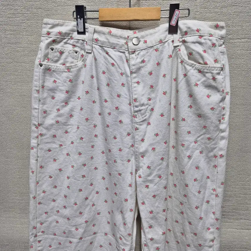 [BUNJANG] Unisex Pants with Floral Pattern / y259 남여공용 바지