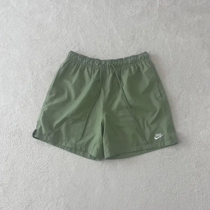 [BUNJANG] Nike Swoosh Shorts / L 나이키 스우시 반바지