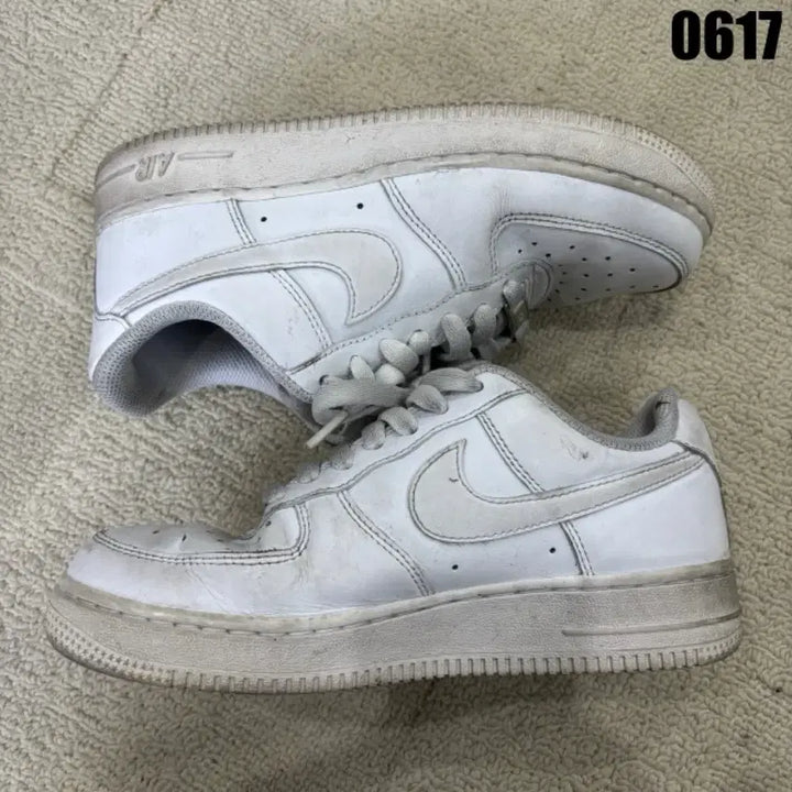 [BUNJANG] Nike Air Force 1 White (230) / 나이키 에어포스 1 흰색 230
