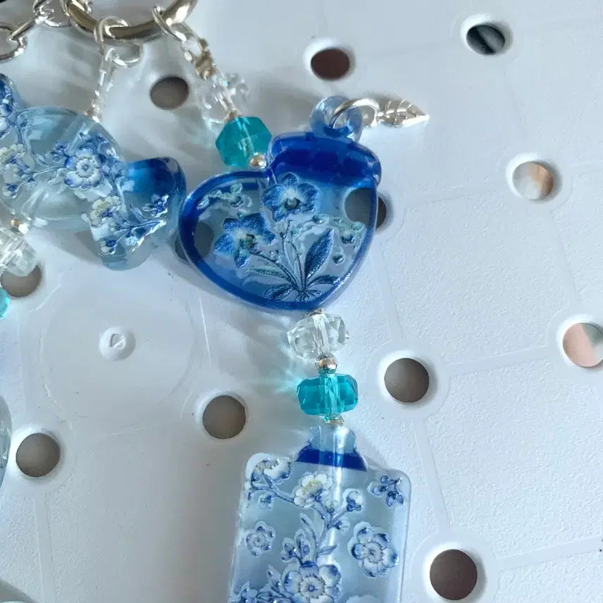 [BUNJANG] Blue Flower Design Acrylic Bead Keychain / 블루 꽃 디자인 아크릴 비즈 키링