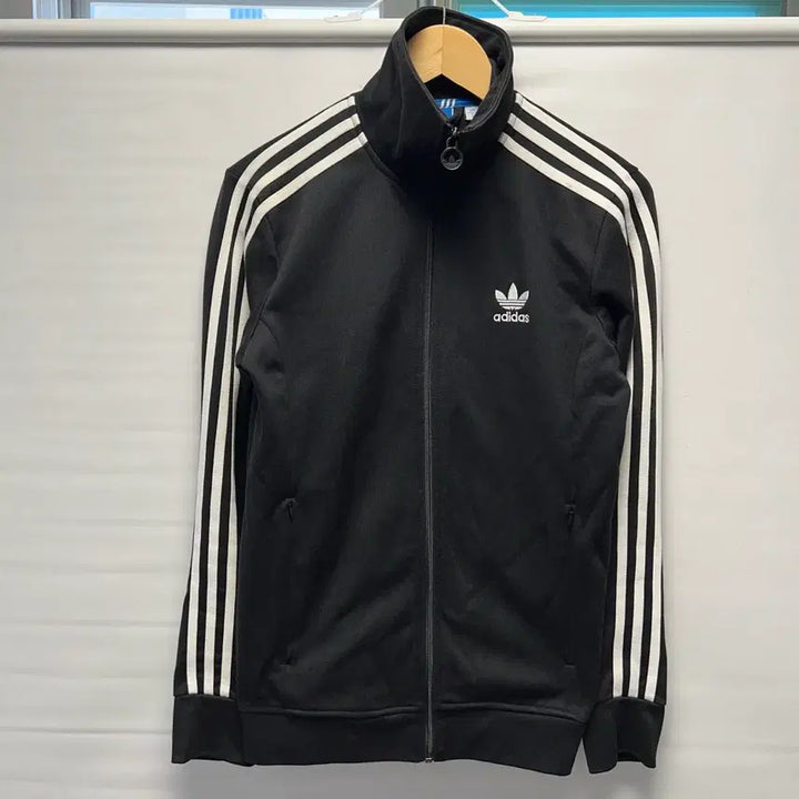 [BUNJANG] Adidas Europa Track Top Jersey / [정품/95] 아디다스 신형 유로파 블랙 트랙탑/져지