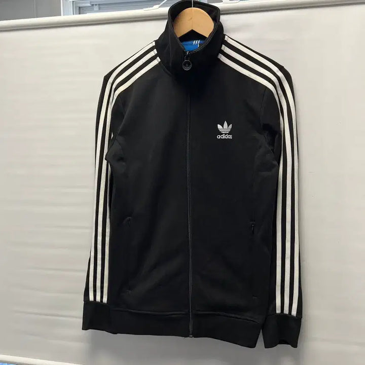 [BUNJANG] Adidas Europa Track Top Jersey / [정품/95] 아디다스 신형 유로파 블랙 트랙탑/져지