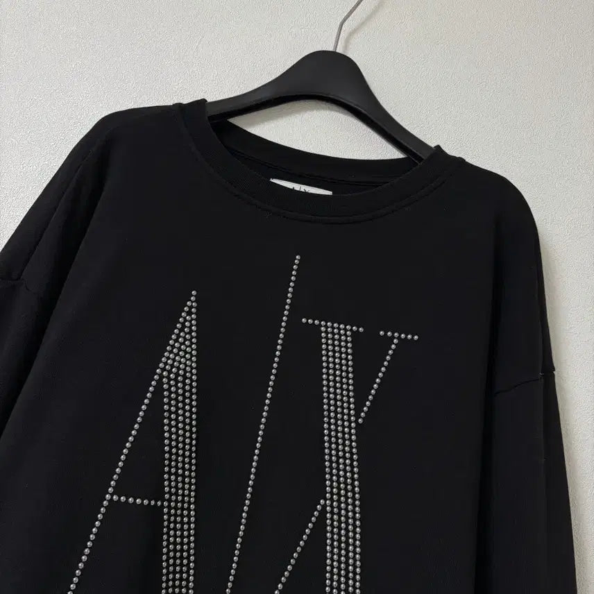 [BUNJANG] Emporio Armani Exchange AX Logo Cubic Sweatshirt / 아르마니익스체인지 맨투맨