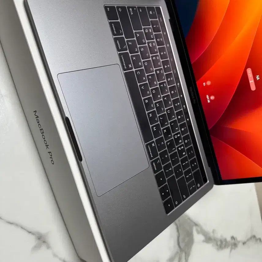 [BUNJANG] Apple MacBook Pro Space Gray 2018 / 애플 맥북프로 스페이스그레이 2018