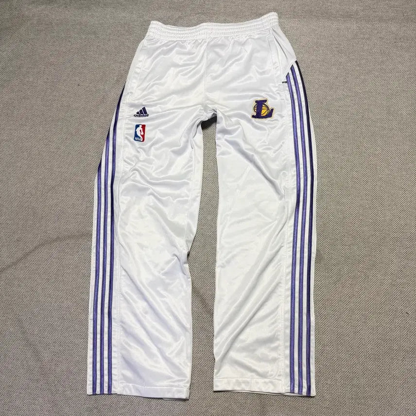 [BUNJANG] Adidas x NBA LA Lakers Side Snap Training Pants / 아디다스 x NBA LA레이커스 사이드 풀 버튼 트레이닝 팬츠