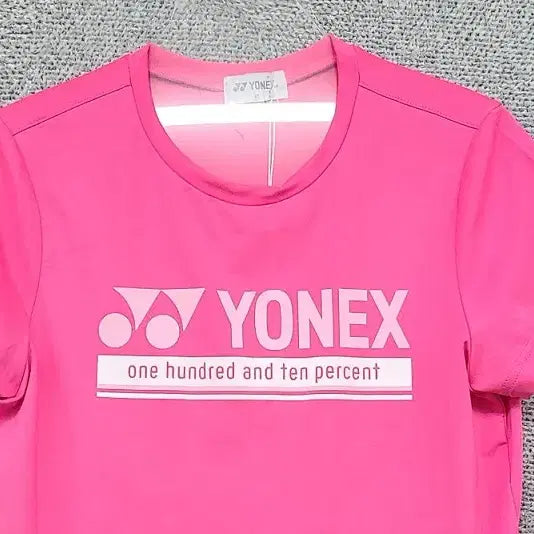 [BUNJANG] Yonex Printing Pink Functional Training Short Sleeve T-Shirt / 요넥스 프린팅 핑크 기능성 트레이닝 반팔티 85