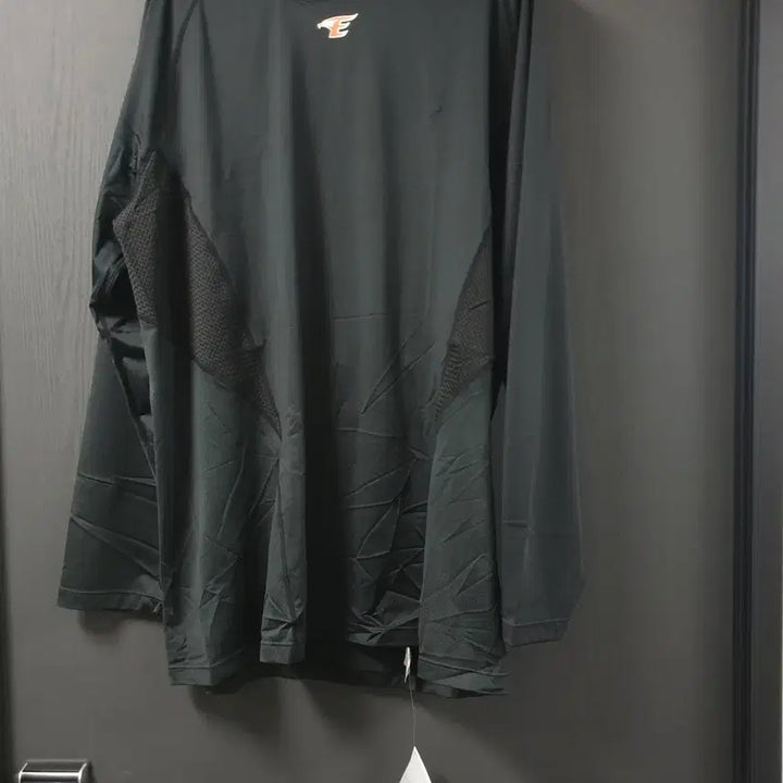 [BUNJANG] Skelido Hanwha Eagles Player Issue Training Under T-Shirt XL / KBO 스켈리도 한화이글스 선수지급용 목언더티 XL 새상품 판매합니다