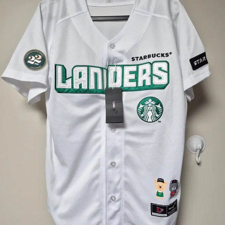 [BUNJANG] SSG Landers Starbucks Edition Jersey Size 95 / SSG 랜더스 스타벅스 에디션 유니폼 95사이즈 새상품 판매합니다