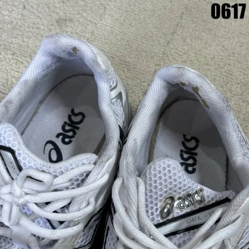 [BUNJANG] ASICS Gel-Kayano White Running Shoes Size 260 / 아식스 젤 카야노 운동화 화이트 260