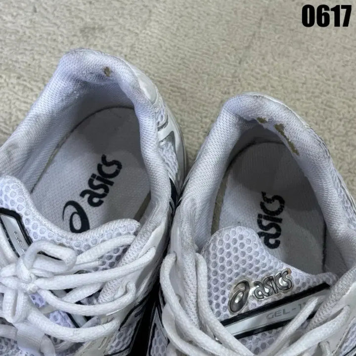 [BUNJANG] ASICS Gel-Kayano White Running Shoes Size 260 / 아식스 젤 카야노 운동화 화이트 260