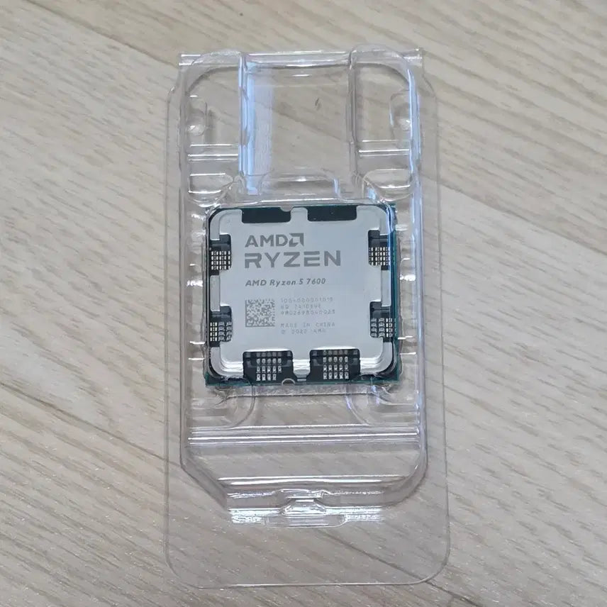 [BUNJANG] AMD Ryzen 5 7600 Desktop Processor / AMD 라이젠 5 7600 팝니다.