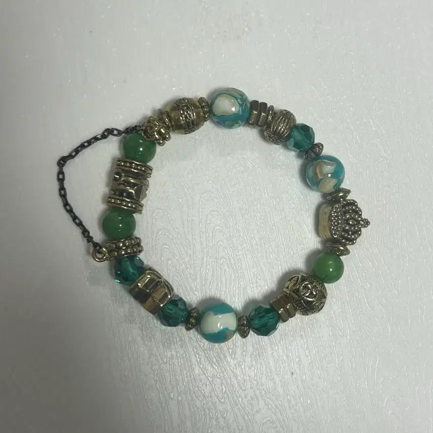 [BUNJANG] Crown Beaded Bracelet Green/Blue / 왕관 비즈 팔찌 그린/블루