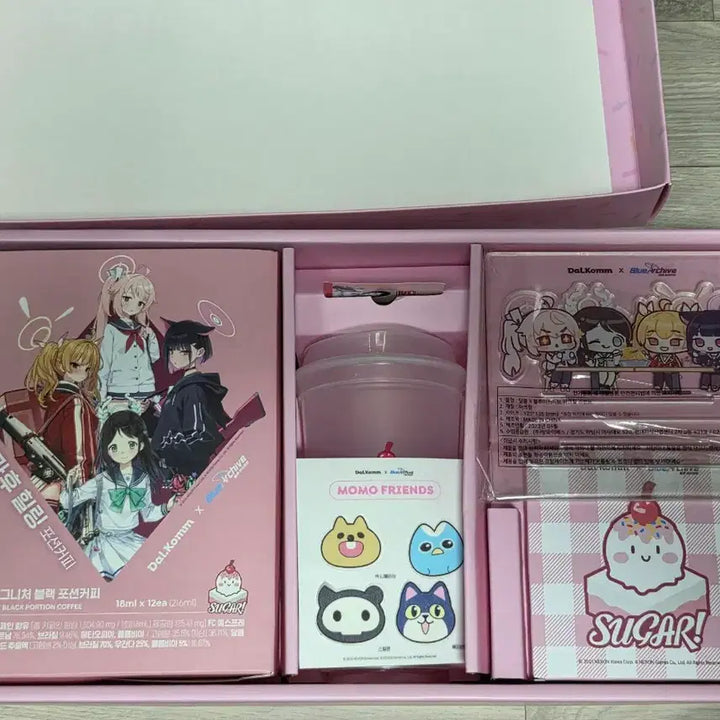 [SOLD OUT] 블루아카이브 달콤커피 콜라보굿즈 박스