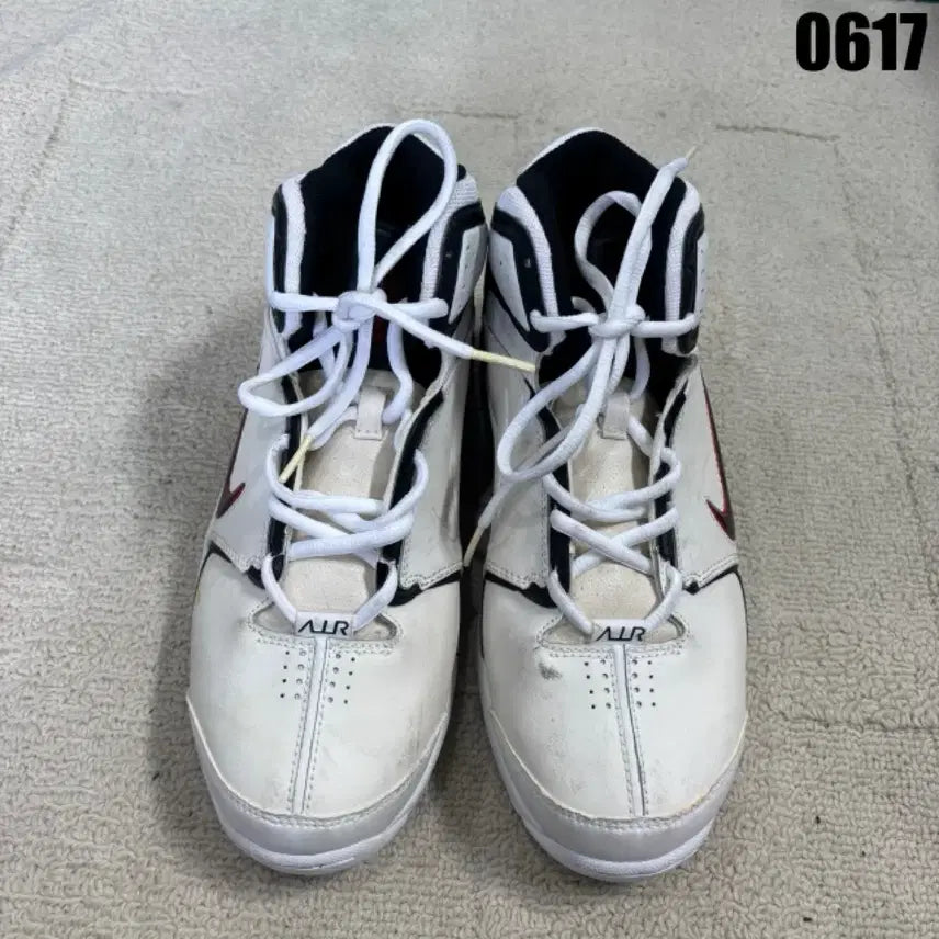 [BUNJANG] Nike Air Max Sneakers White/Black/Red US 9 / 나이키 에어 맥스 운동화 화이트/블랙/레드 270