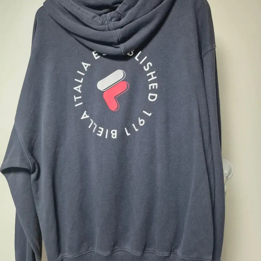 [BUNJANG] Fila Authentic Hooded Sweatshirt Size 95 / 휠라 정품 후드티 95사이즈 팝니다