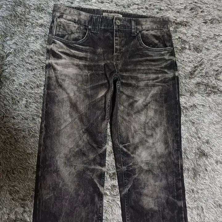 [BUNJANG] C&amp;BLUE Stone Washed Straight Denim Pants / C&amp;BLUE 스톤워싱 스트레이트 데님 팬츠 31 남성 L
