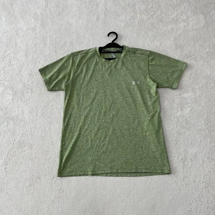 [BUNJANG] Under Armour Functional Short Sleeve T-Shirt XL (105) / XL 언더아머 기능성 반팔티셔츠 105