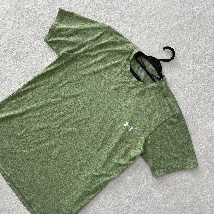 [BUNJANG] Under Armour Functional Short Sleeve T-Shirt XL (105) / XL 언더아머 기능성 반팔티셔츠 105