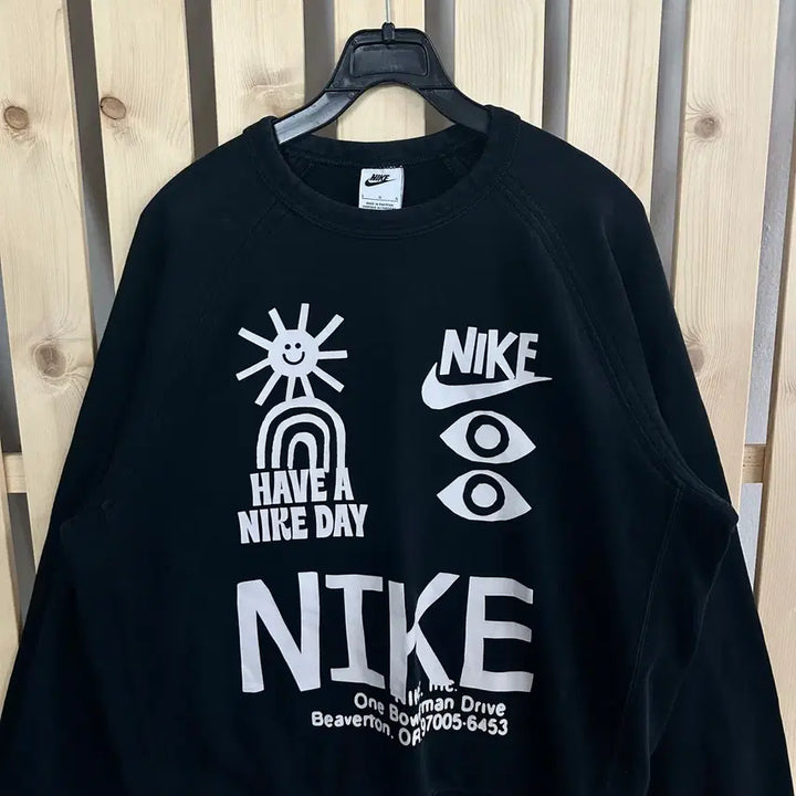 [BUNJANG] Nike Graphic Sweatshirt Black / (L) 나이키 그래픽 맨투맨 블랙