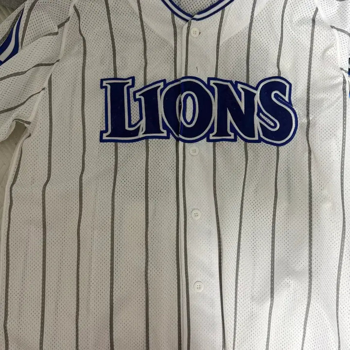 [BUNJANG] Samsung Lions Old Uniform - Won Tae-in (Size 110) / 삼성라이온즈 올드 원태인 유니폼 판매