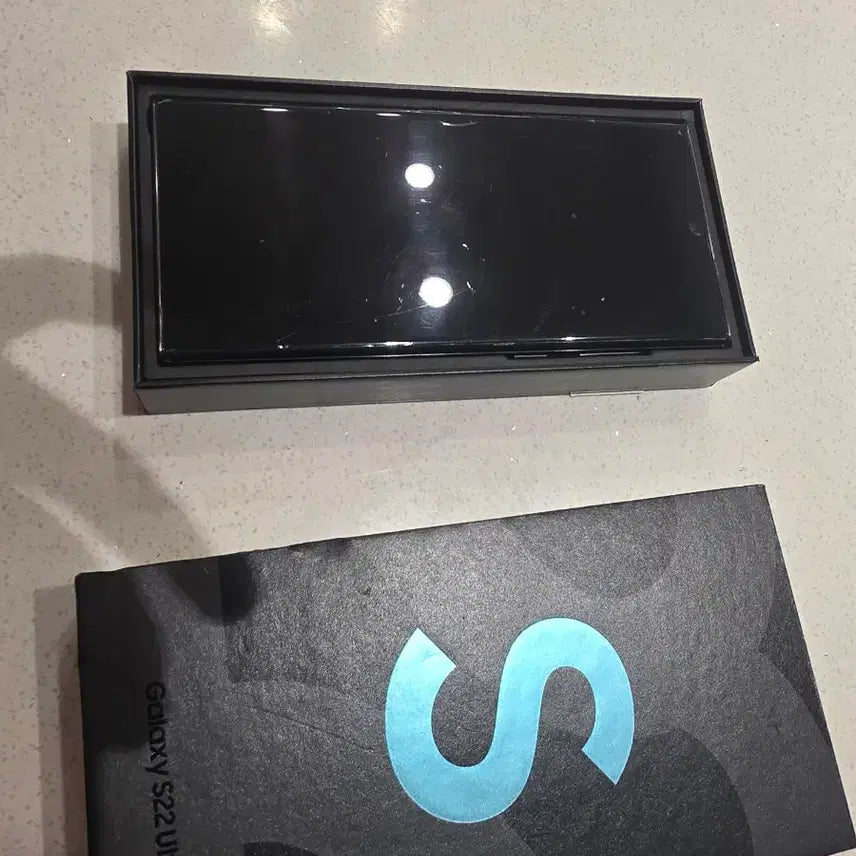 [BUNJANG] Samsung Galaxy S22 Ultra 512GB Black Unlocked / 삼성 갤럭시 S22 울트라삼성 갤럭시 S22 Ultra 블랙 S22 울트