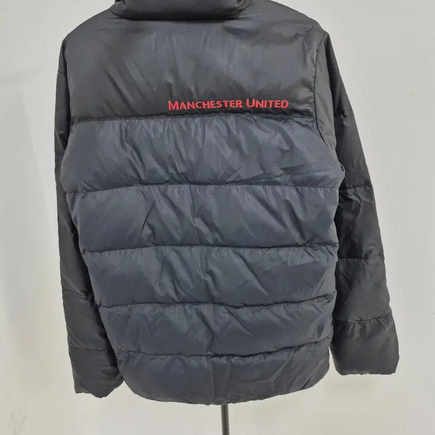 [BUNJANG] Nike Manchester United Down Jacket Size 90 (Fits 95) / 나이키 정품 맨체스터 유나이티드 오리털패딩 90사이즈 실사이즈 95 팝니