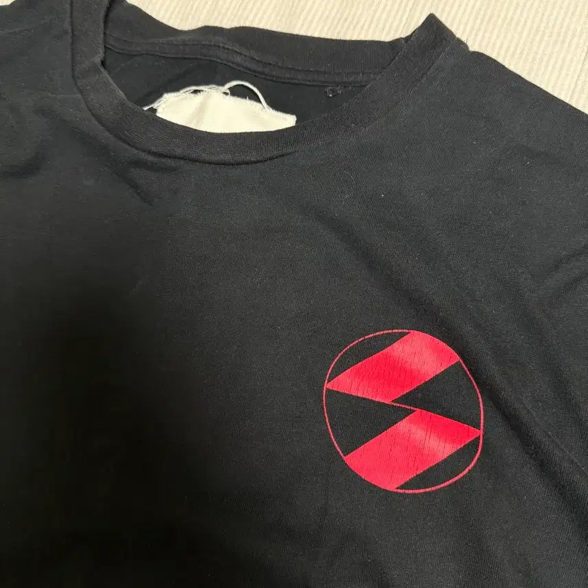 [BUNJANG] The Salvages Red Logo T-shirt / 지디 착용 the salvages 레드 로고 반팔