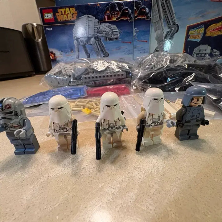 [BUNJANG] Rare/Discontinued LEGO Star Wars AT-AT Walker (75054) / 희귀/단종 레고 스타워즈 75054 팝니다