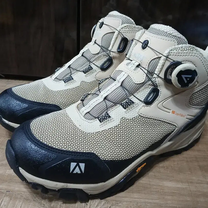 [BUNJANG] Altaigear XM-5D Black Hiking Boots (280mm) / 알타이기어 XM-5D 블랙 등산화 280mm