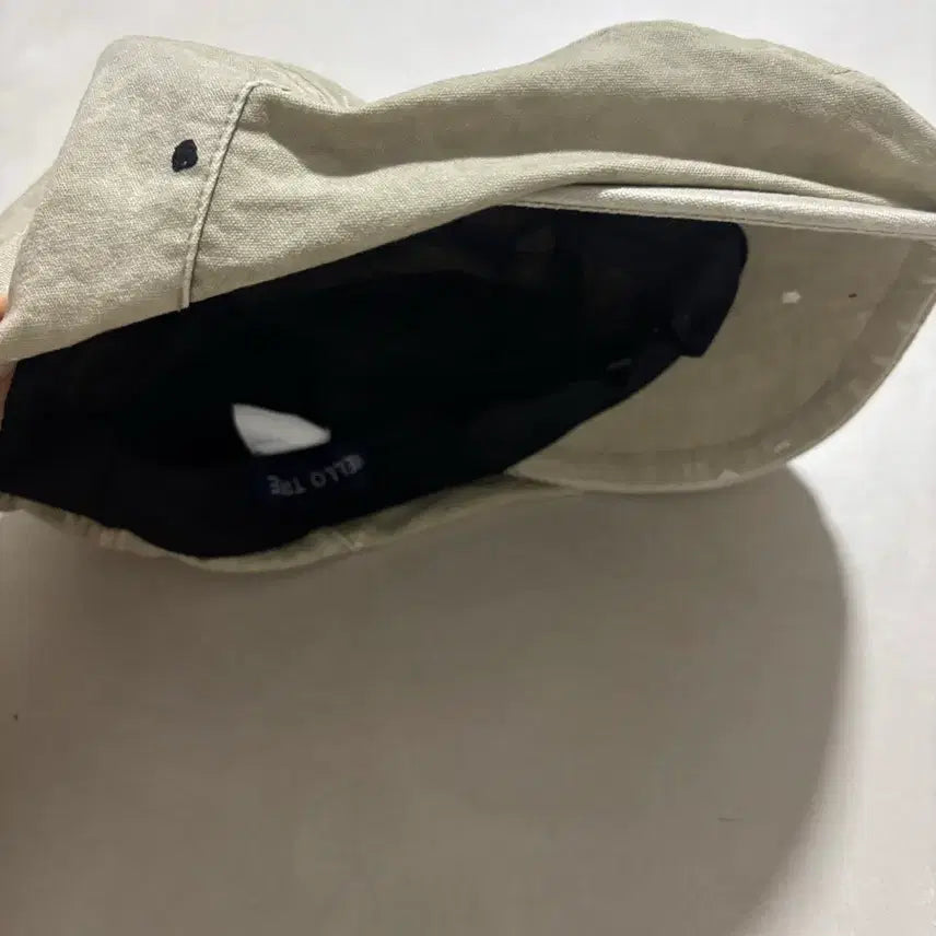 [BUNJANG] Paint Splatter Beige Hunting Cap / 페인트 얼룩 베이지색 헌팅캡