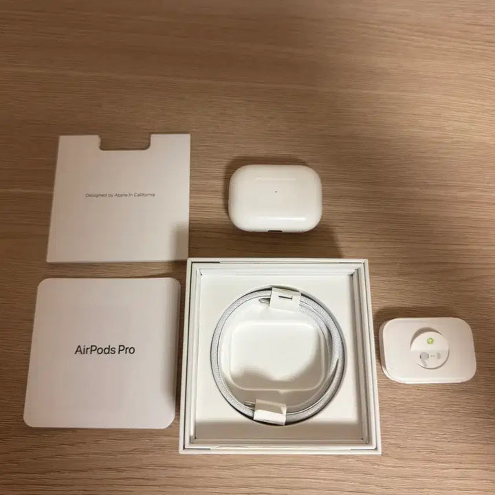 [BUNJANG] Apple AirPods Pro 2 USB-C Full Box / 에어팟 프로2 C타입 풀박스
