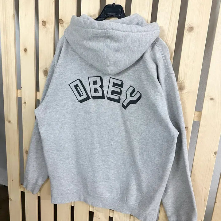 [BUNJANG] OBEY Big Logo Hoodie Gray L / (L) 오베이 빅로고 후드티 그레이
