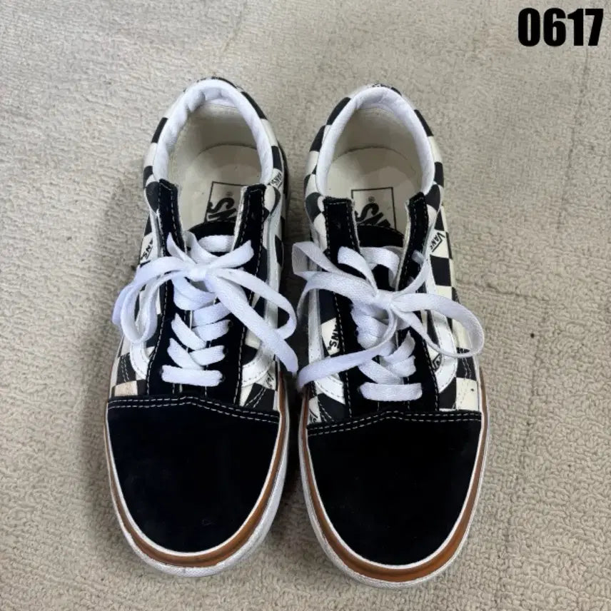 [BUNJANG] Vans Old Skool Checkerboard Platform Sneakers (240) / 반스 올드스쿨 체커보드 플랫폼 운동화 240