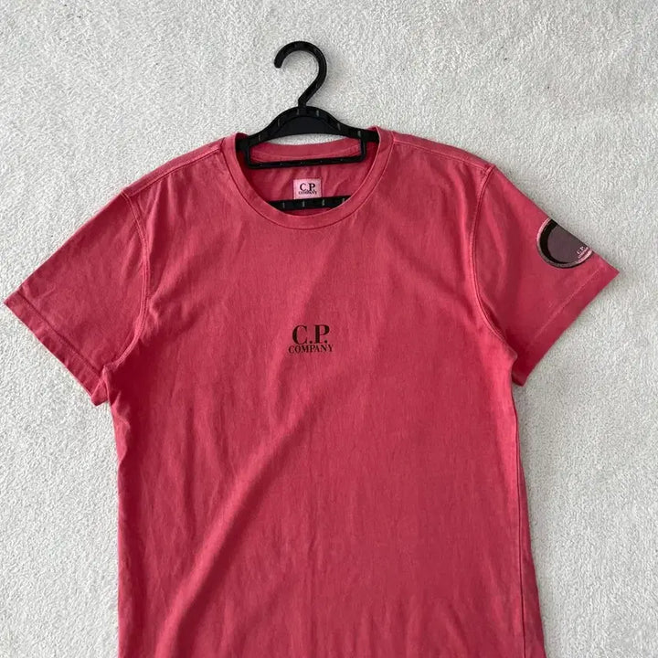 [BUNJANG] CP Company Lens Short Sleeve T-Shirt L Pink / L CP컴퍼니 렌즈 반팔티셔츠 100