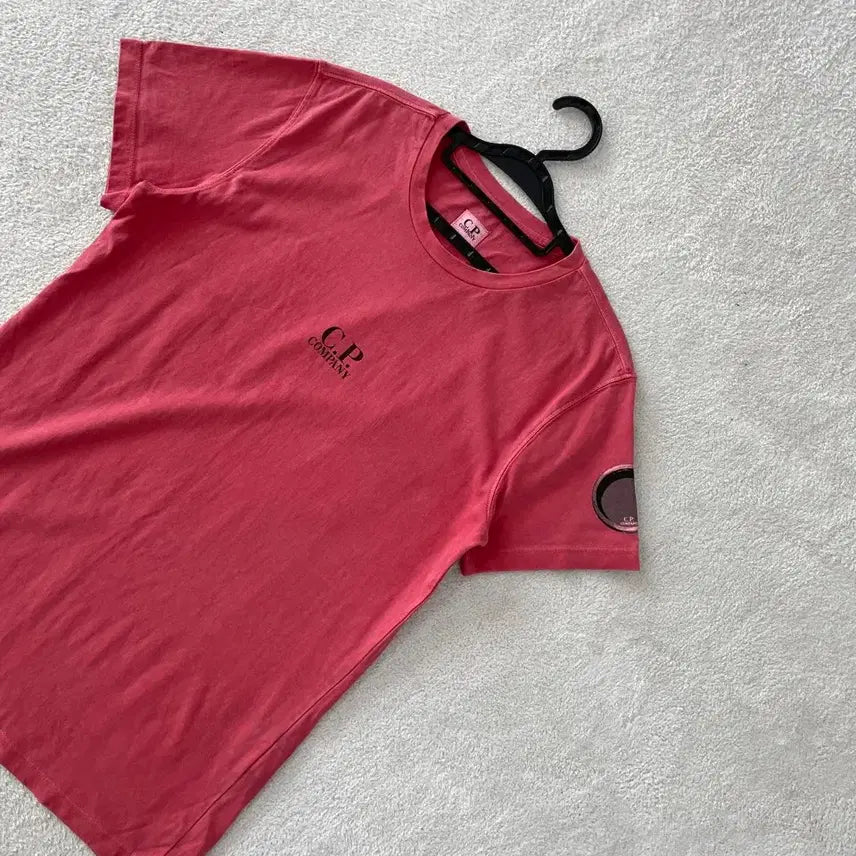 [BUNJANG] CP Company Lens Short Sleeve T-Shirt L Pink / L CP컴퍼니 렌즈 반팔티셔츠 100
