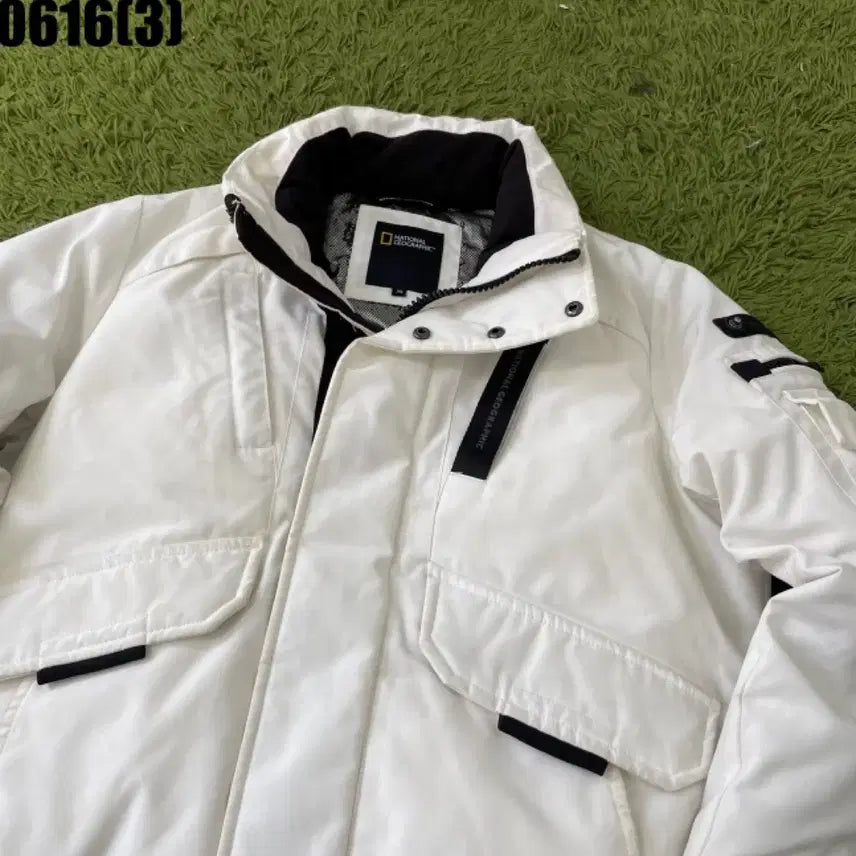 [BUNJANG] National Geographic Duck Down Padding White Size 90 / 내셔널지오그래픽 덕다운 패딩 화이트90 0616