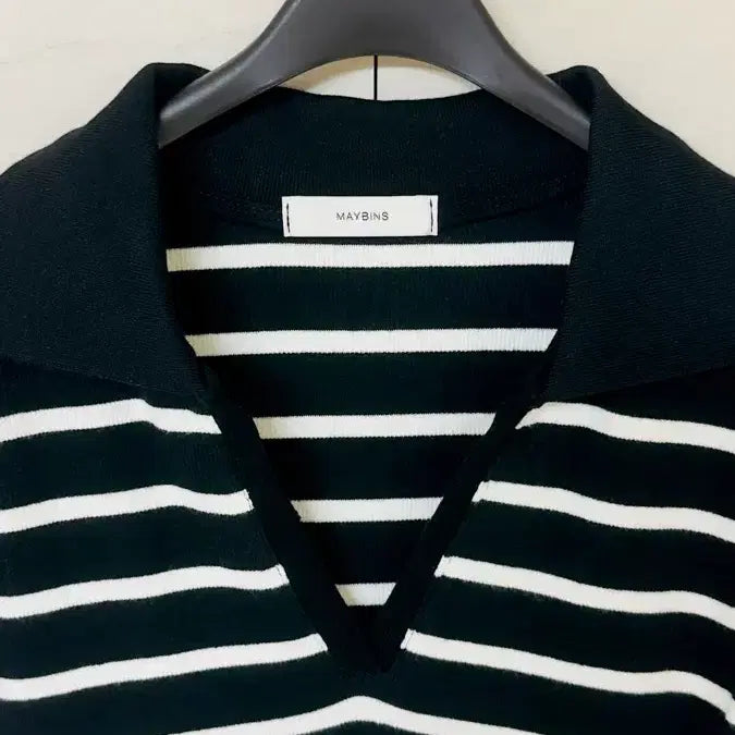 [BUNJANG] Maybins V-Neck Ribbed Stripe Mini Dress / 메이빈스/ 브이넥 골지 단가라 스판 미니원피스(시착)