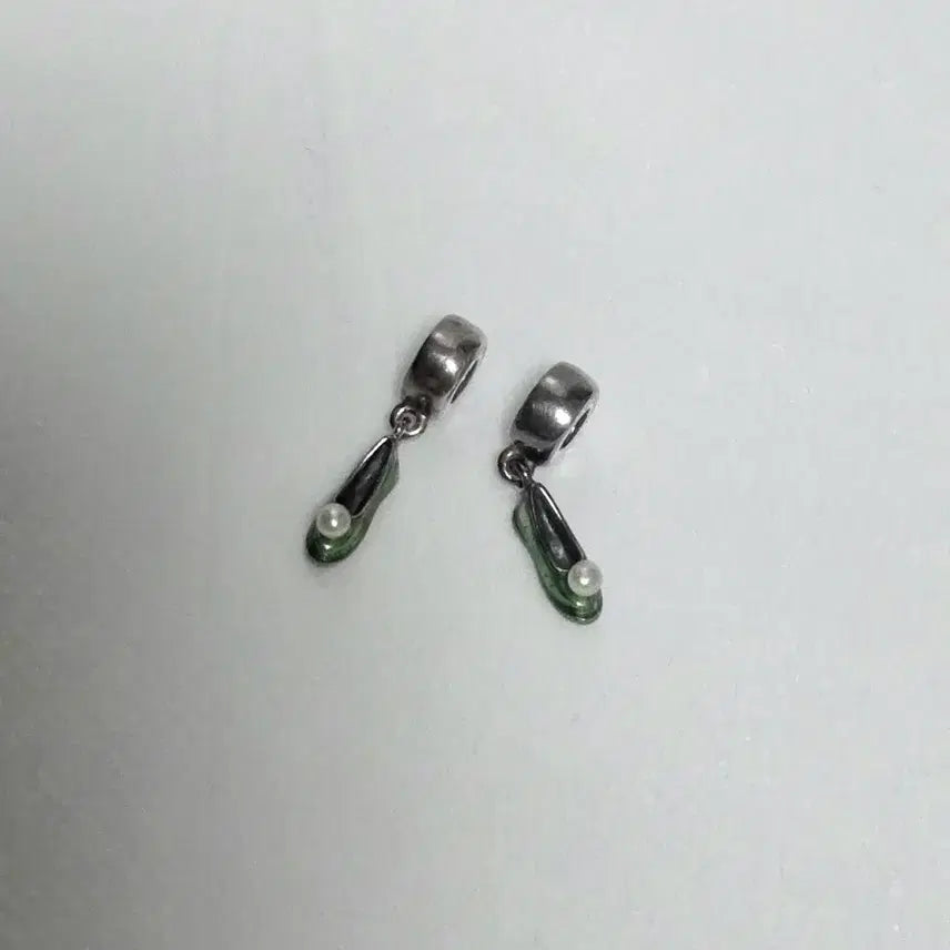 [BUNJANG] Pandora Disney Peter Pan Tinkerbell Shoe Charm Sterling Silver / 실버 925 ] Pandora Disney 판도라 피터팬 팅커벨 신발
