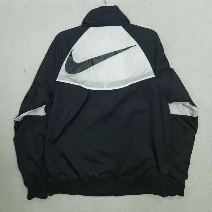 [BUNJANG] Nike Big Swoosh Windbreaker Jacket (M) / 나이키 빅스우시 바람막이 M