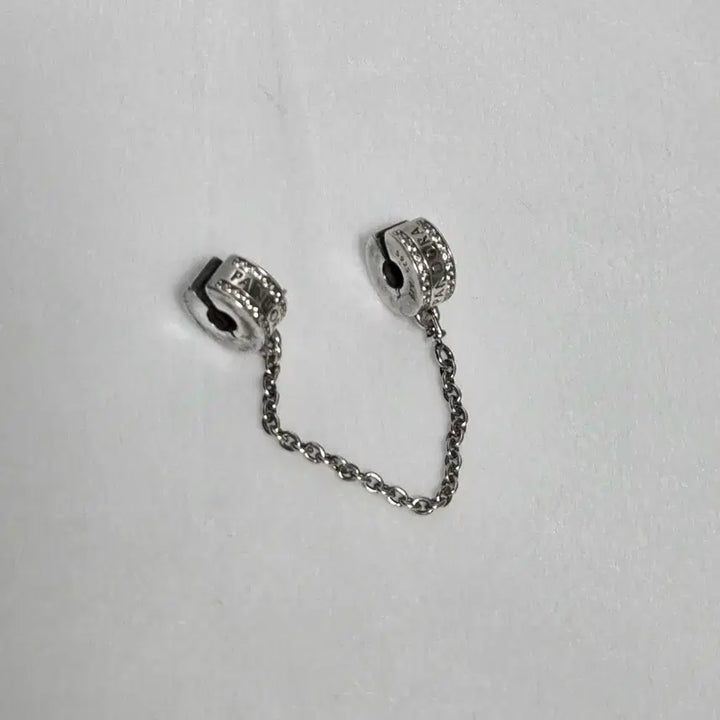 [BUNJANG] Pandora Disney Sterling Silver 925 Clip Charm / 실버 925 ] Pandora Disney 판도라 클립 체인