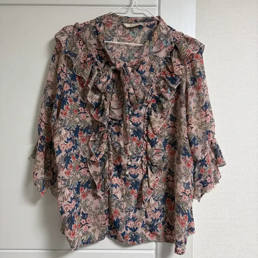 [BUNJANG] the lzzat Summer Blouse / 더아이잗 the lzzat 여름 블라우스