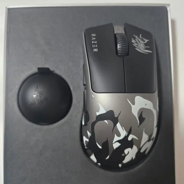 [BUNJANG] Razer DeathAdder V4 Pro Nico Edition Mouse / 새상품급)레이저 데스에더 V4 프로 니코 에디션 마우스